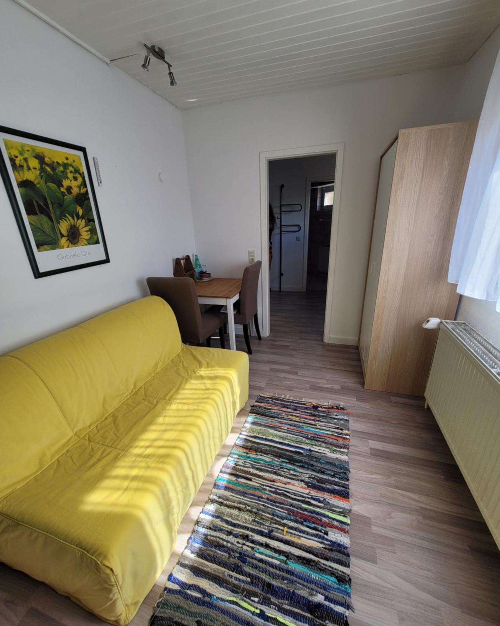 Messezimmer Am Thewissenweg Düsseldorf Dış mekan fotoğraf